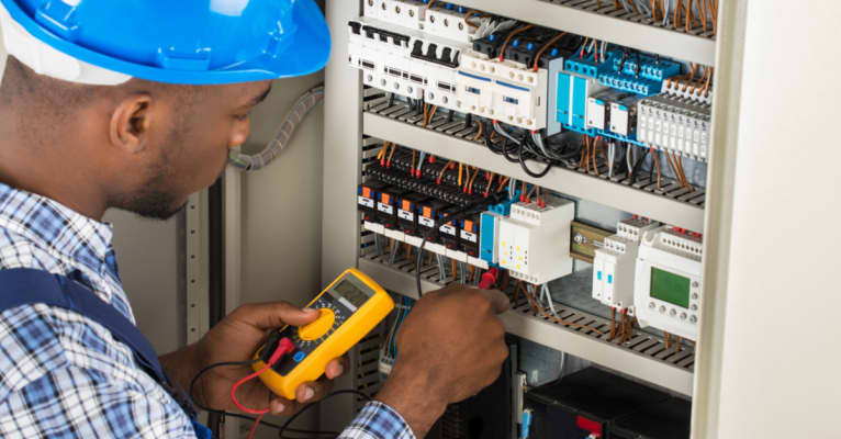 24 hour electrician pros in Umhlanga